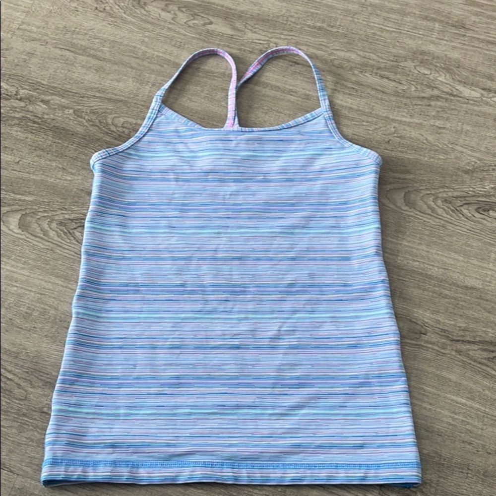 Ivivva size 8 top